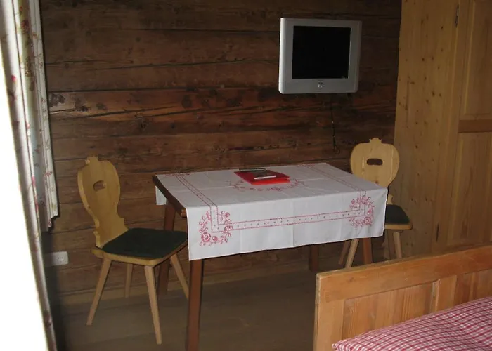 玛利尔好夫酒店 3* 基茨比厄尔