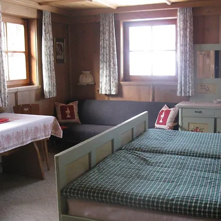Malernhof Bed & Breakfast 3*
